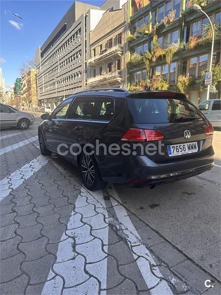 Usado VW Golf VII Edition 110 CV (80 kW) 2016 Gris / plata Familiar