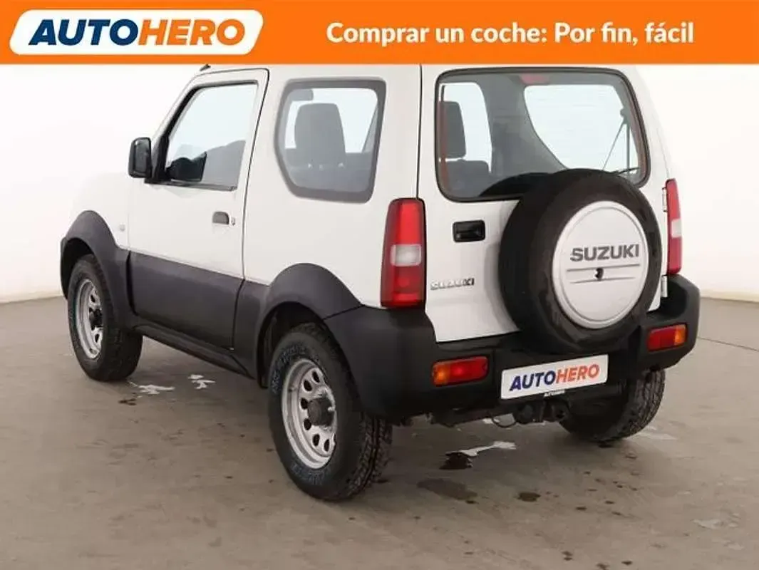 Usado Suzuki Jimny Basic 86 CV (63 kW) 2017 Blanco SUV