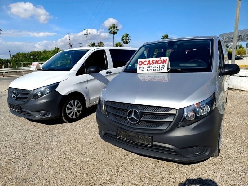 Usado Mercedes Vito 136 CV (100 kW) 2021 Gris Van