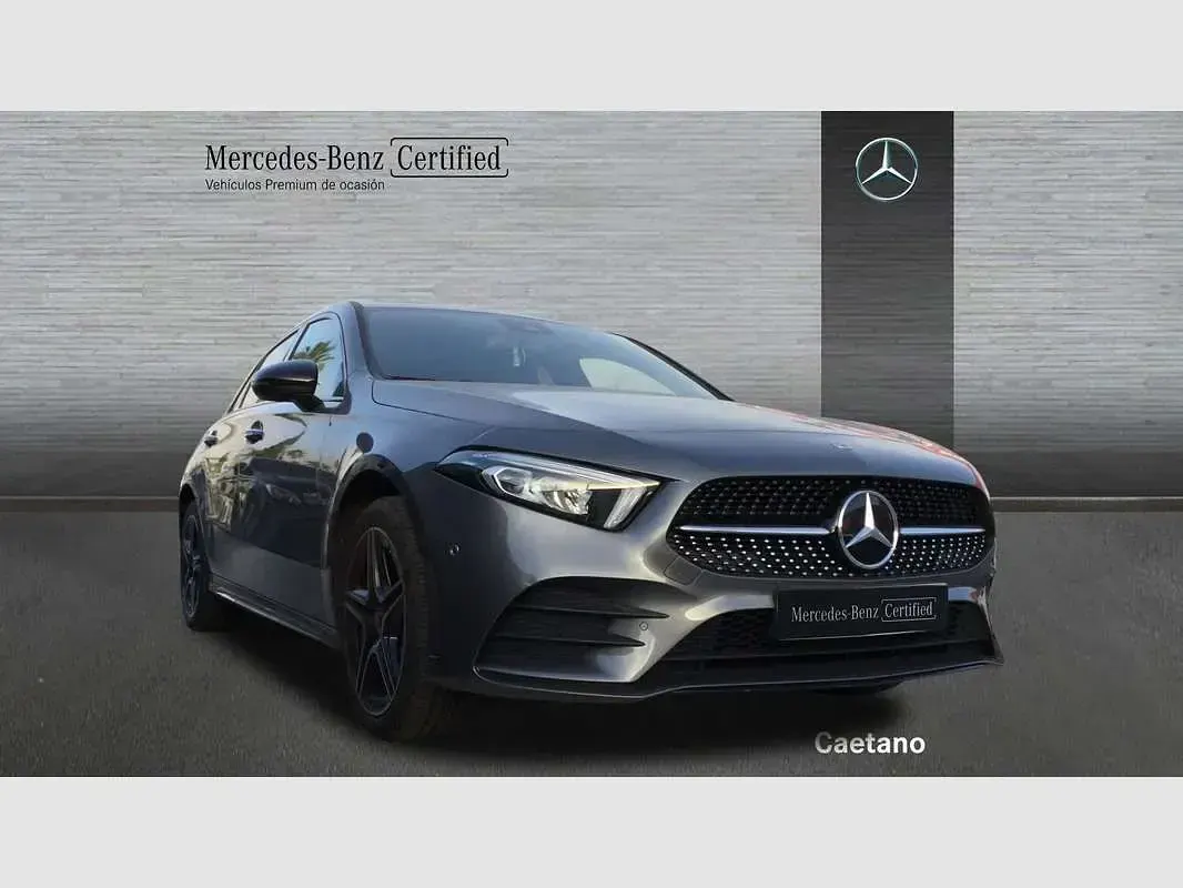 Usado Mercedes A250 218 CV (160 kW) 2022 Gris Berlina