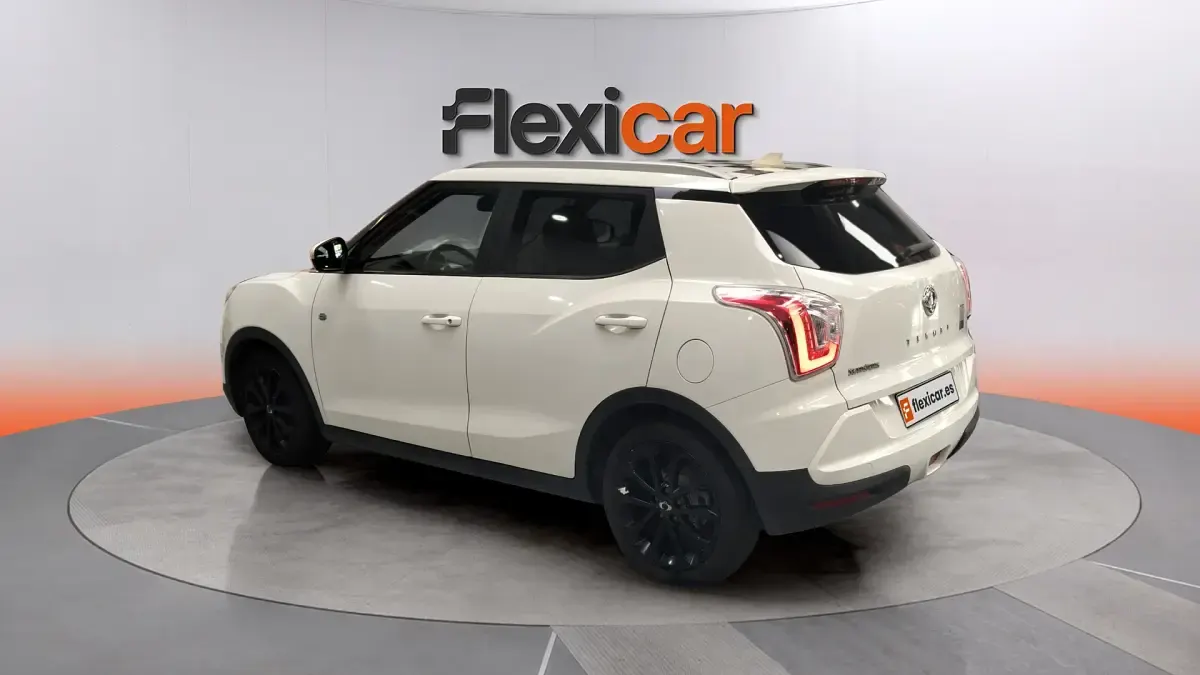 Usado SsangYong Tivoli Limited 116 CV (85 kW) 2018 Blanco SUV