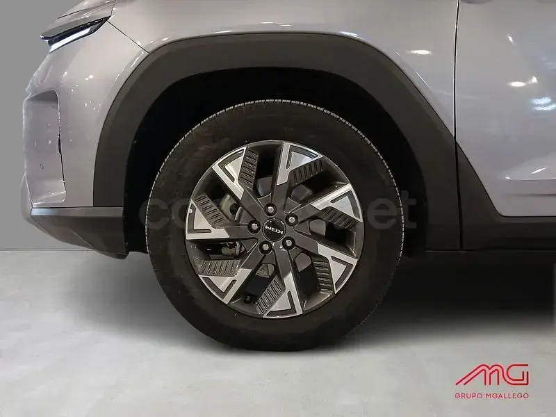 Usado KGM Torres 204 CV (150 kW) 2025 Gris / plata SUV