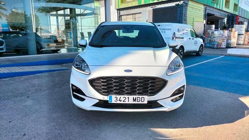Usado Ford Kuga ST-Line 225 CV (165 kW) 2022 Blanco SUV