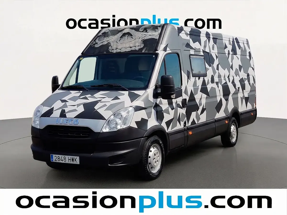 Usado Iveco Daily 126 CV (92 kW) 2014 Familiar