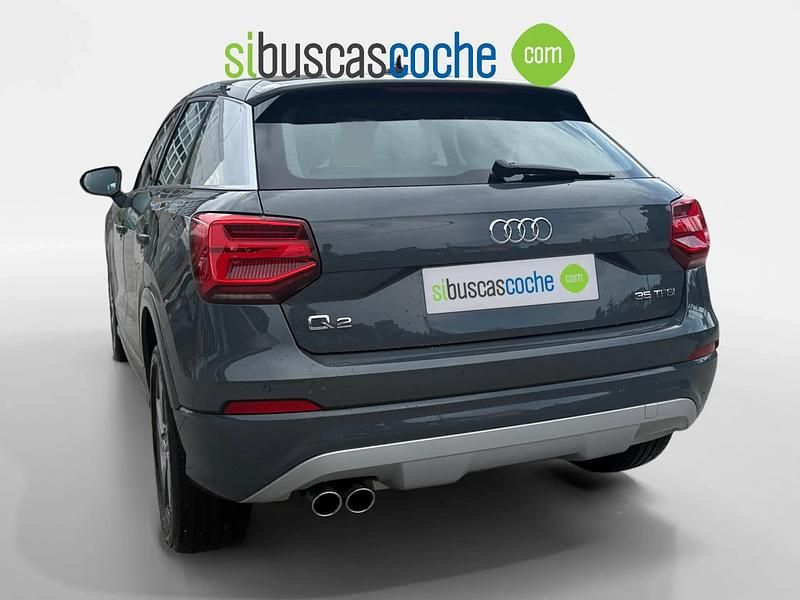 Usado Audi Q2 Design 150 CV (110 kW) 2019 Gris/plata SUV