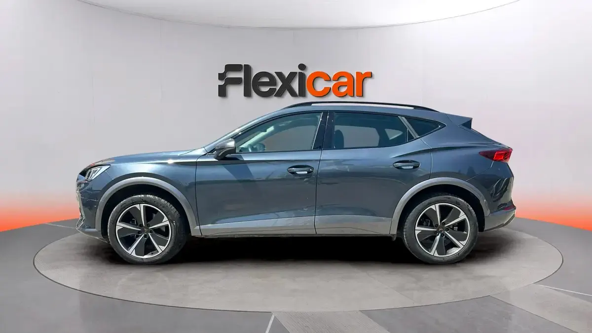 Usado Cupra Formentor 150 CV (110 kW) 2024 Gris SUV