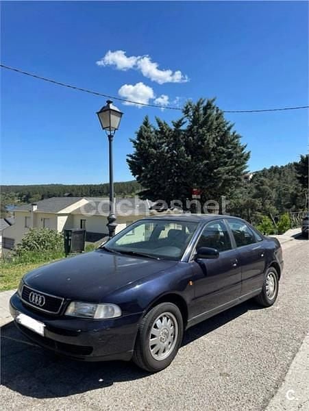 Azul Usado 1998 Audi A4 Berlina | 2200 € (Precio justo) - Imagen 1/3