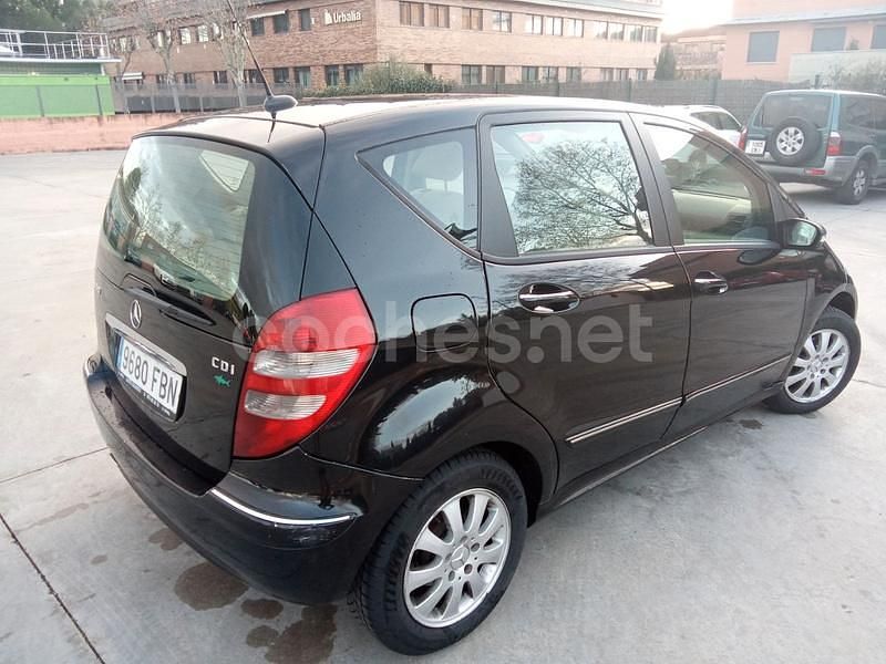 Usado Mercedes A160 Elegance 82 CV (60 kW) 2007 Negro Berlina