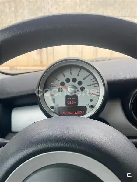 Usado Mini ONE 75 CV (55 kW) 2009 Gris / plata Utilitario