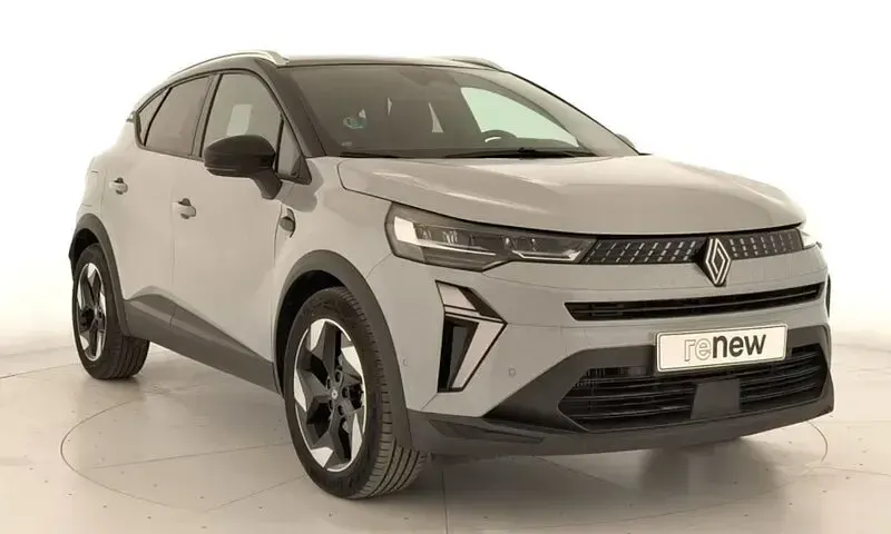 Usado Renault Captur Techno 100 CV (73 kW) 2025 Gris SUV