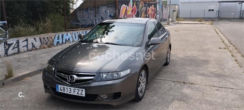 Gris / plata Usado 2008 Honda Accord Sport Berlina | 6900 € - Imagen 1/4