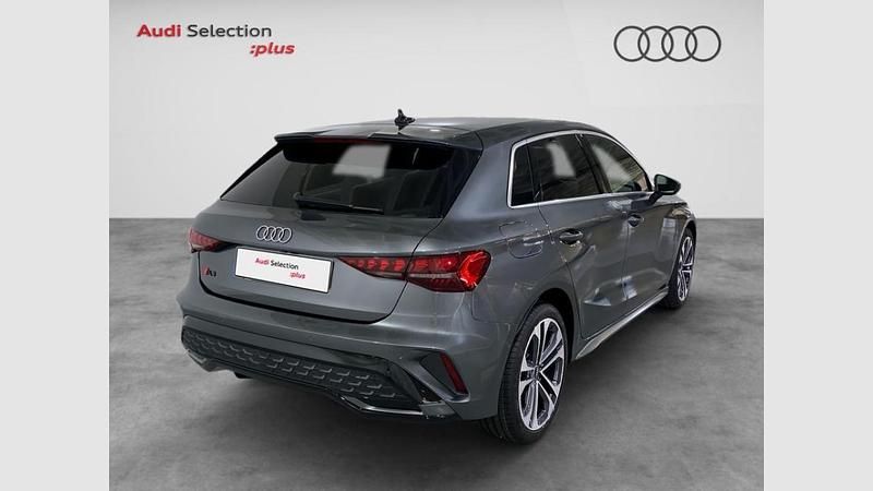 Usado Audi A3 S-Line 150 CV (110 kW) 2024 Berlina