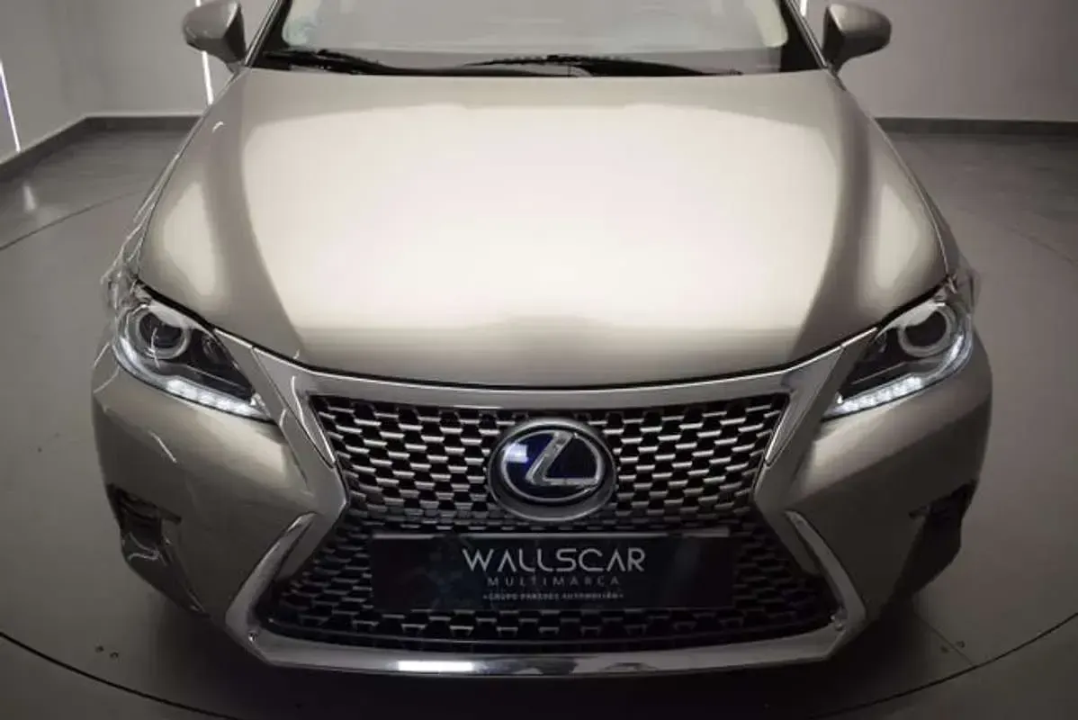 Occasion Lexus CT200h Sport Line 136 PK (100 kW) 2020 Grijs Hatchback