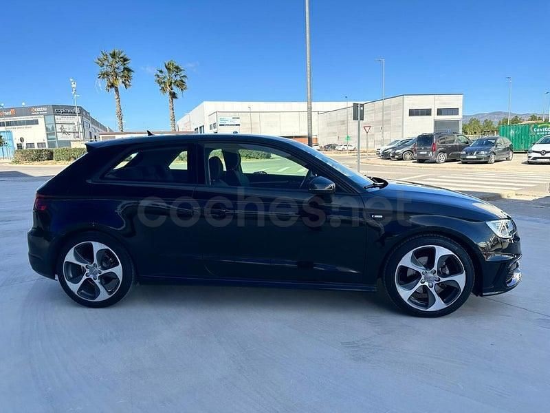 Usado Audi A3 S-Line 110 CV (80 kW) 2016 Negro Berlina