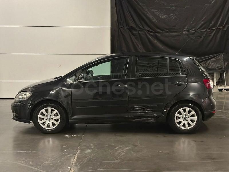 Usado VW Golf Plus Cross Sportline 105 CV (77 kW) 2007 Negro Monovolumen