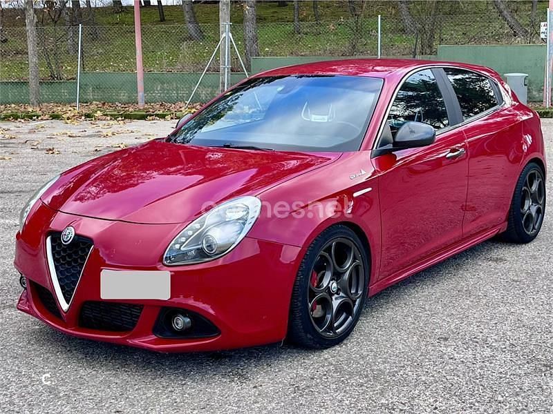 Rojo Usado 2016 Alfa Romeo Giulietta Super Berlina | 15.400 € - Imagen 1/4