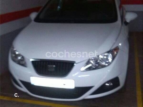 Blanco Usado 2009 Seat Ibiza SC Sport Utilitario | 3200 € (Super precio) - Imagen 1/2