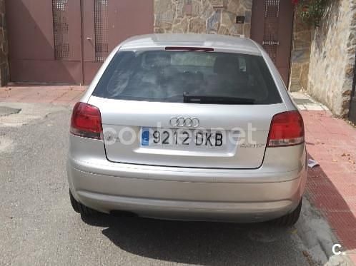 Usado Audi A3 Ambition 140 CV (102 kW) 2005 Gris / plata Berlina