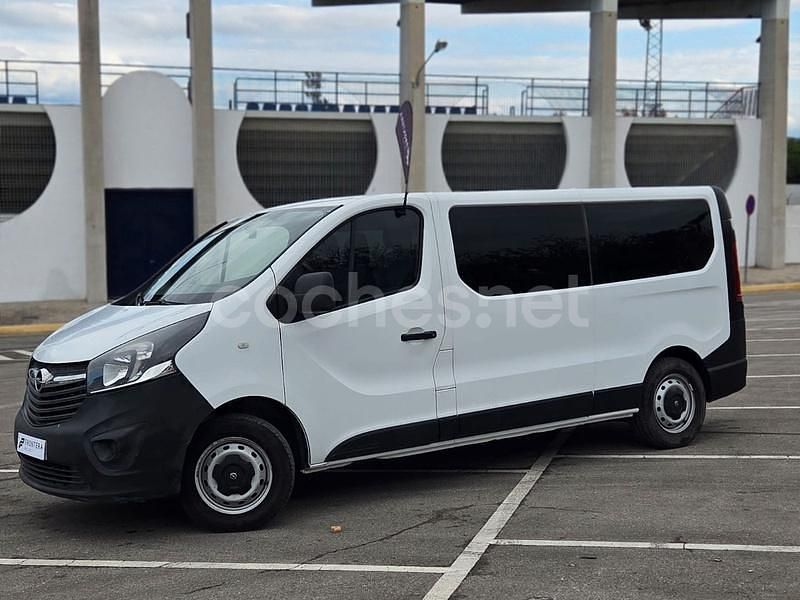 Usado Opel Vivaro 125 CV (91 kW) 2018 Blanco Monovolumen