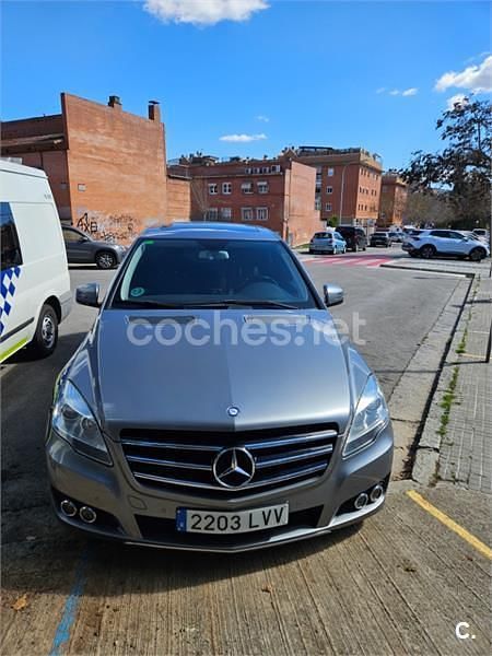 Usado Mercedes R350 211 CV (155 kW) 2011 Gris / plata Monovolumen