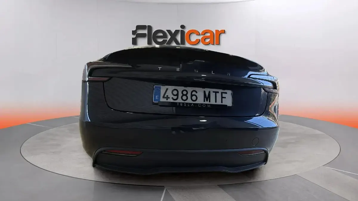Usado Tesla Model 3 RWD 208 kW (283 CV) 2024 Gris Berlina