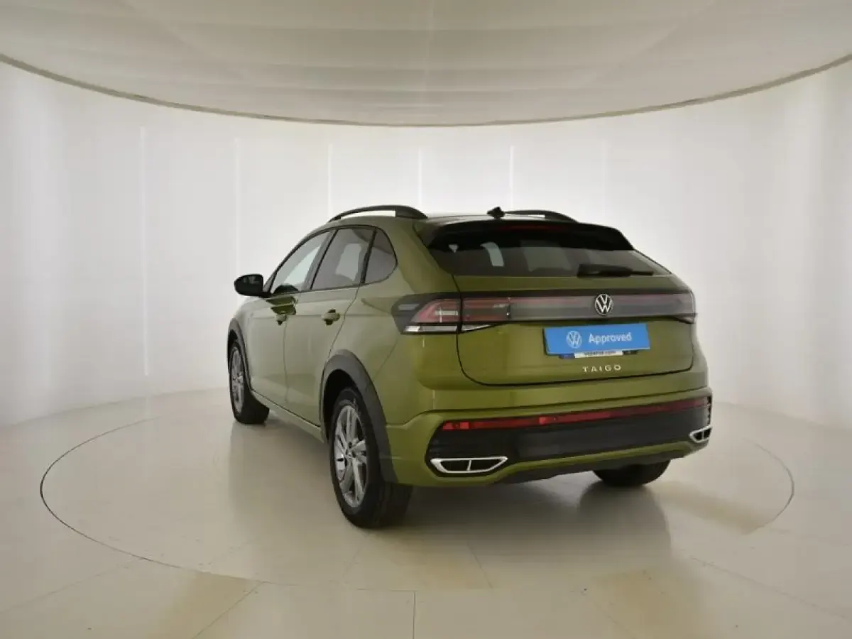 Usado VW Taigo R-line 115 CV (84 kW) 2024 Verde SUV