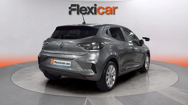 Käytetty Renault Clio V Evolution 101 HP (74 kW) 2025 Harmaa Viistoperä