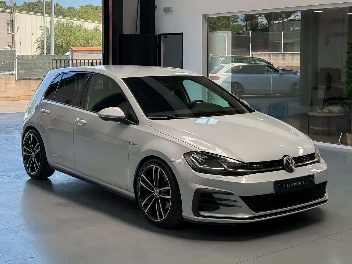 Usado VW Golf VII GTD 184 CV (135 kW) 2017 Blanco Berlina
