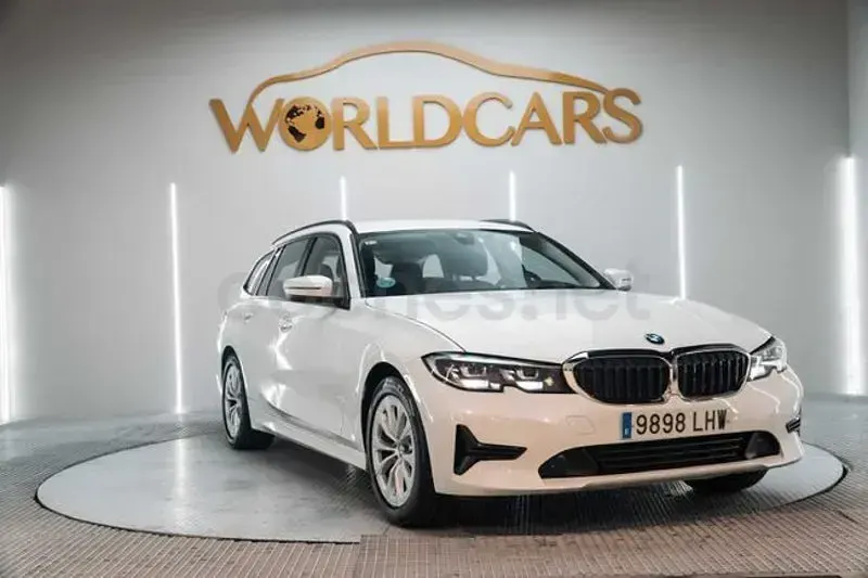 Usado BMW 318 150 CV (110 kW) 2020 Blanco Familiar