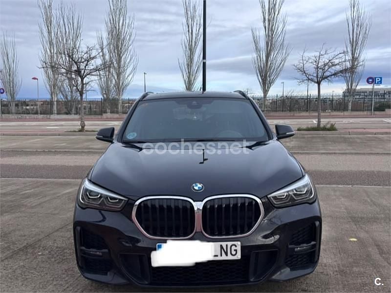 Negro Usado 2021 BMW X1 SUV | 25.000 € (Precio justo) - Imagen 1/4