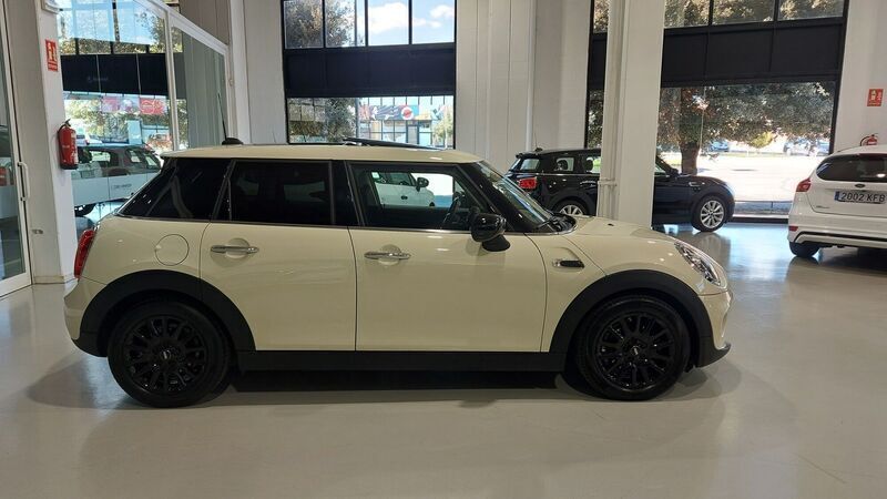 Usado Mini ONE 102 CV (75 kW) 2019 Blanco Utilitario