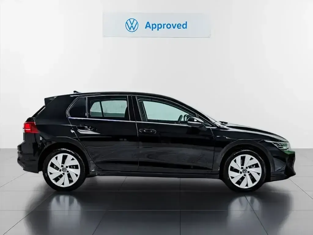 Usado VW Golf VIII Style 204 CV (150 kW) 2025 Negro Berlina