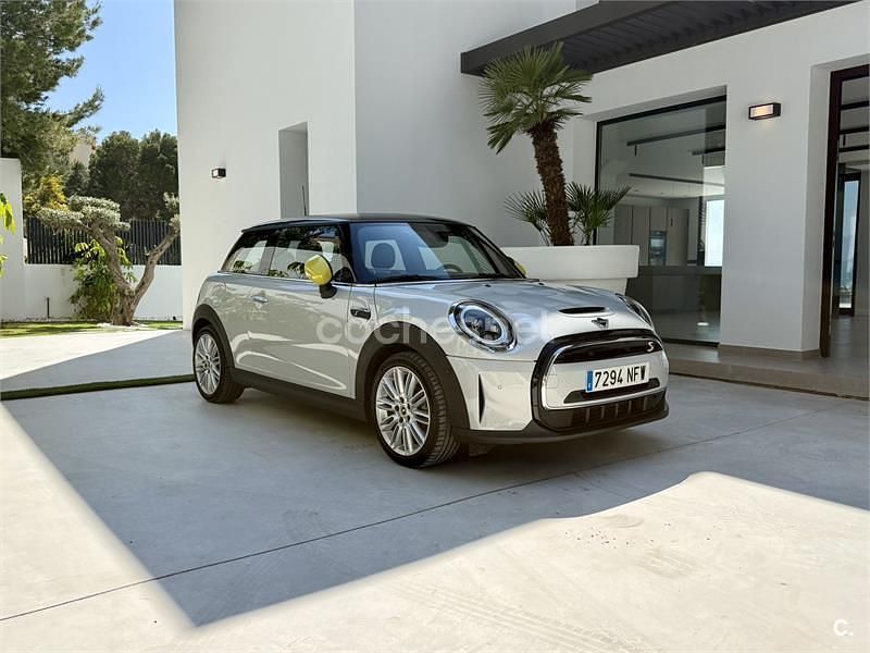 Usado Mini Cooper SE 135 kW (184 CV) 2021 Eléctrico Utilitario