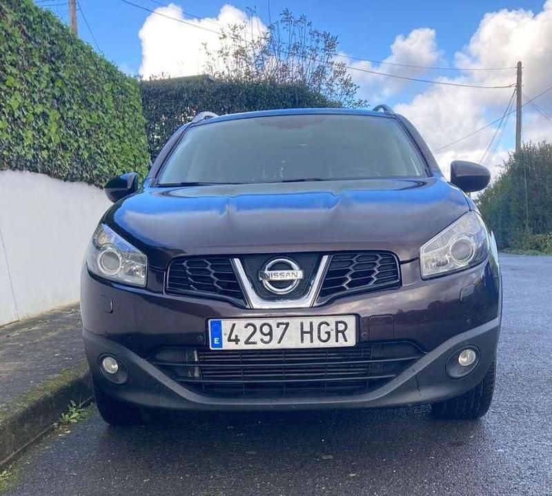 Usado Nissan Qashqai Tekna 150 CV (110 kW) 2011 Burdeos SUV