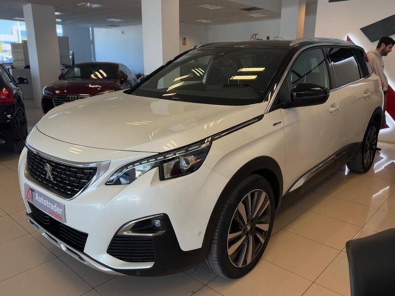Usado Peugeot 5008 GTi 130 CV (95 kW) 2020 Blanco Monovolumen