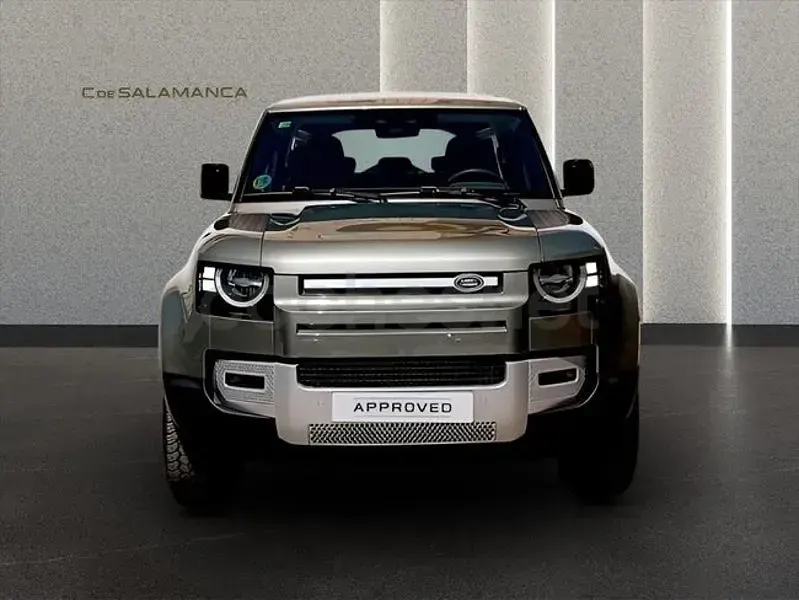 Begagnad Land Rover Defender S 200 HK (147 kW) 2021 Grön SUV