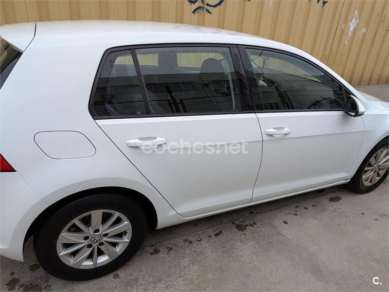 Usado VW Golf VII Advance 110 CV (80 kW) 2014 Blanco Berlina