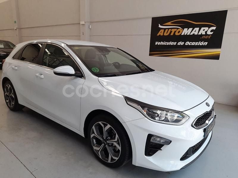 Blanco Usado 2018 Kia Ceed Berlina | 14.990 € (Precio justo) - Imagen 1/4