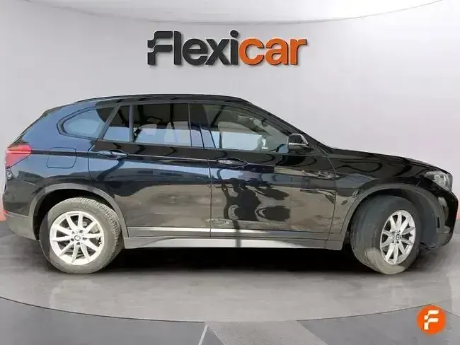 Usado BMW X1 150 CV (110 kW) 2019 Negro SUV