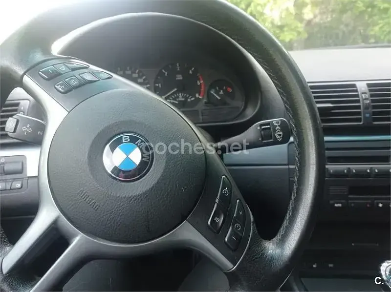 Usado BMW 320 136 CV (100 kW) 2002 Gris / plata Berlina