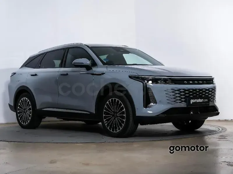 Nuevo Omoda 9 537 CV (394 kW) 2026 Gris / plata SUV
