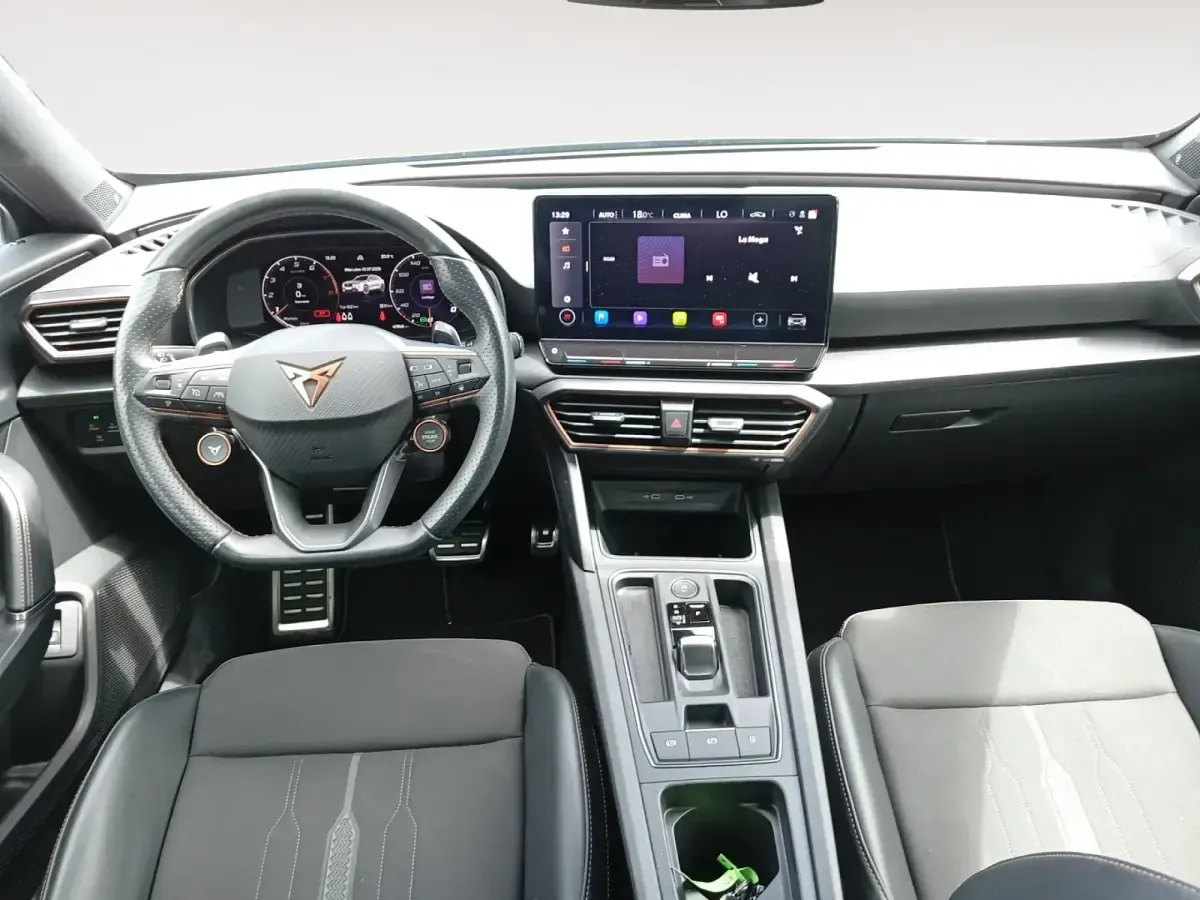Usado Cupra Formentor VZ 310 CV (228 kW) 2022 Gris/plata SUV