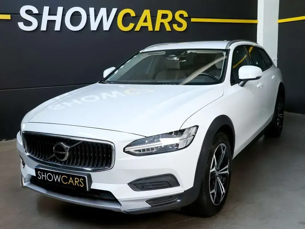 Usado Volvo V90 CC 197 CV (144 kW) 2022 Blanco Familiar