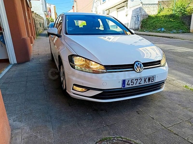 Usado VW Golf VII 115 CV (84 kW) 2019 Blanco Berlina