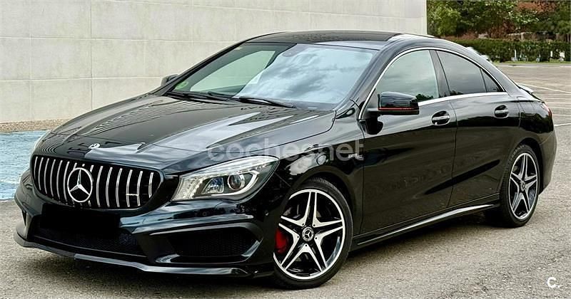 Negro Usado 2014 Mercedes CLA250 AMG line Berlina | 22.850 € (Buen precio) - Imagen 1/4