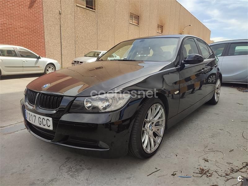 Negro Usado 2008 BMW 318 Berlina | 6600 € (Precio justo) - Imagen 1/4