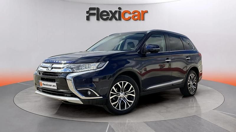 Usado Mitsubishi Outlander Motion 150 CV (110 kW) 2017 Negro SUV