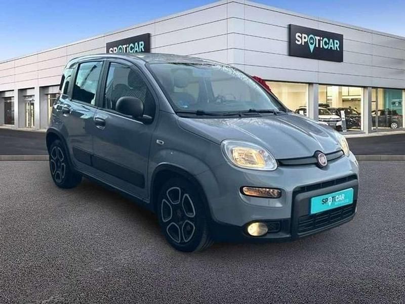 Usado Fiat Panda City Life 71 CV (52 kW) 2021 Gris Berlina