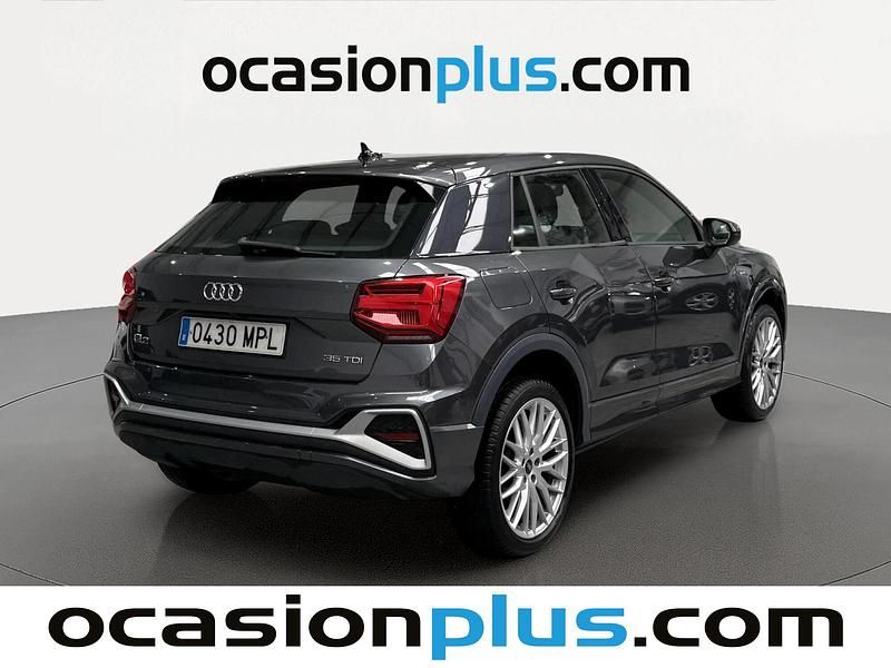 Usado Audi Q2 S-Line 150 CV (110 kW) 2024 Gris SUV