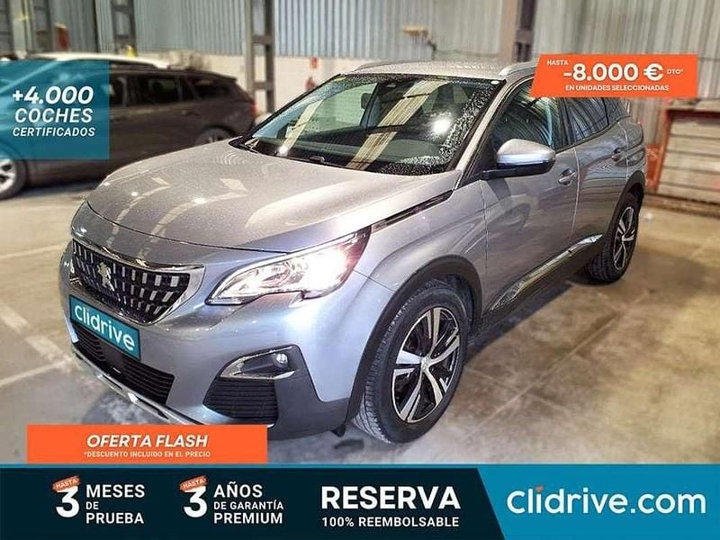 Usado Peugeot 3008 Allure 131 CV (96 kW) 2020 Gris SUV